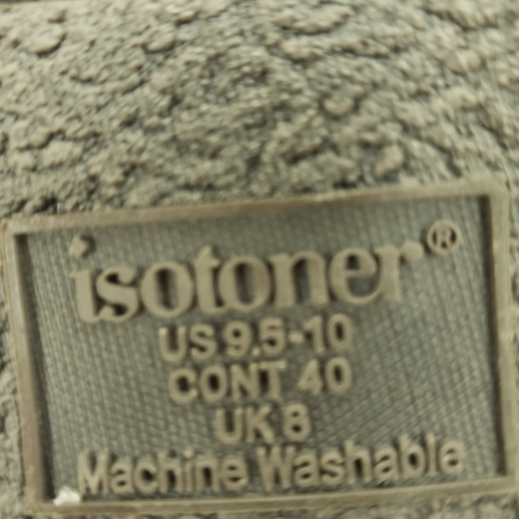 Isotoner ladies slippers. New with fur trim. Excellent condition. Size 9.5/10 - Picture 4 of 5